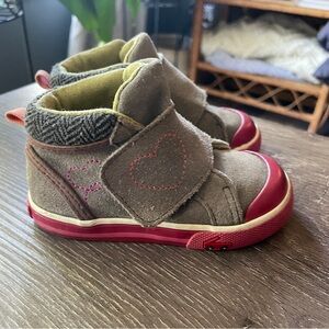 See Kai Run Gray and Pink Heart Sneakers